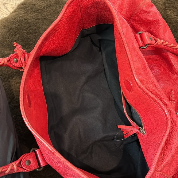 Good condition balenciaga big tote color: red - Picture 5 of 7